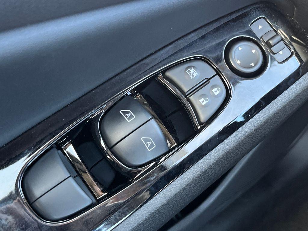 new 2025 Nissan Altima car, priced at $33,824