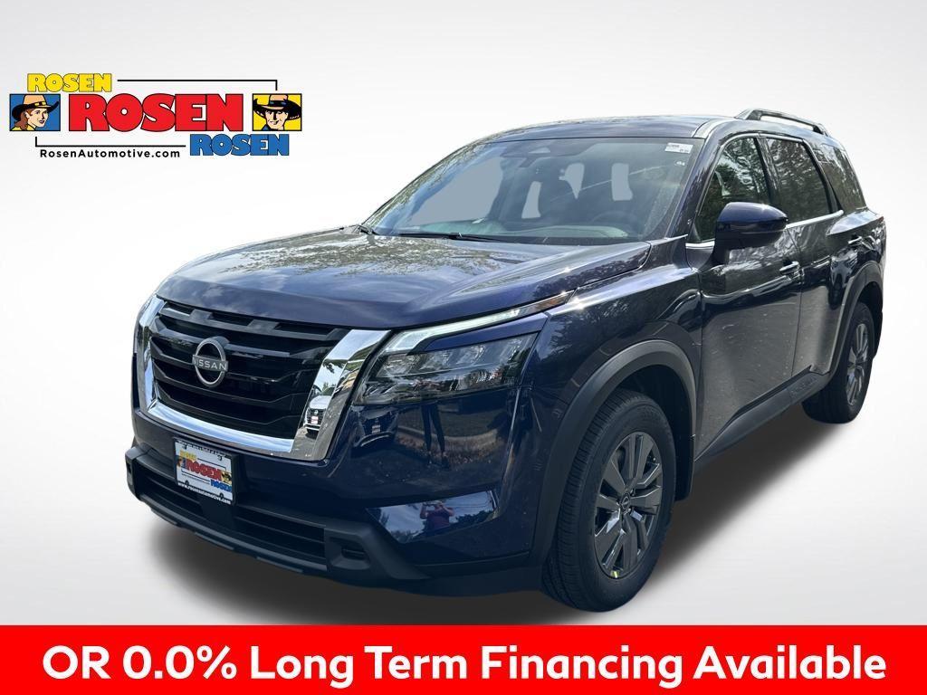 new 2025 Nissan Pathfinder car, priced at $40,083