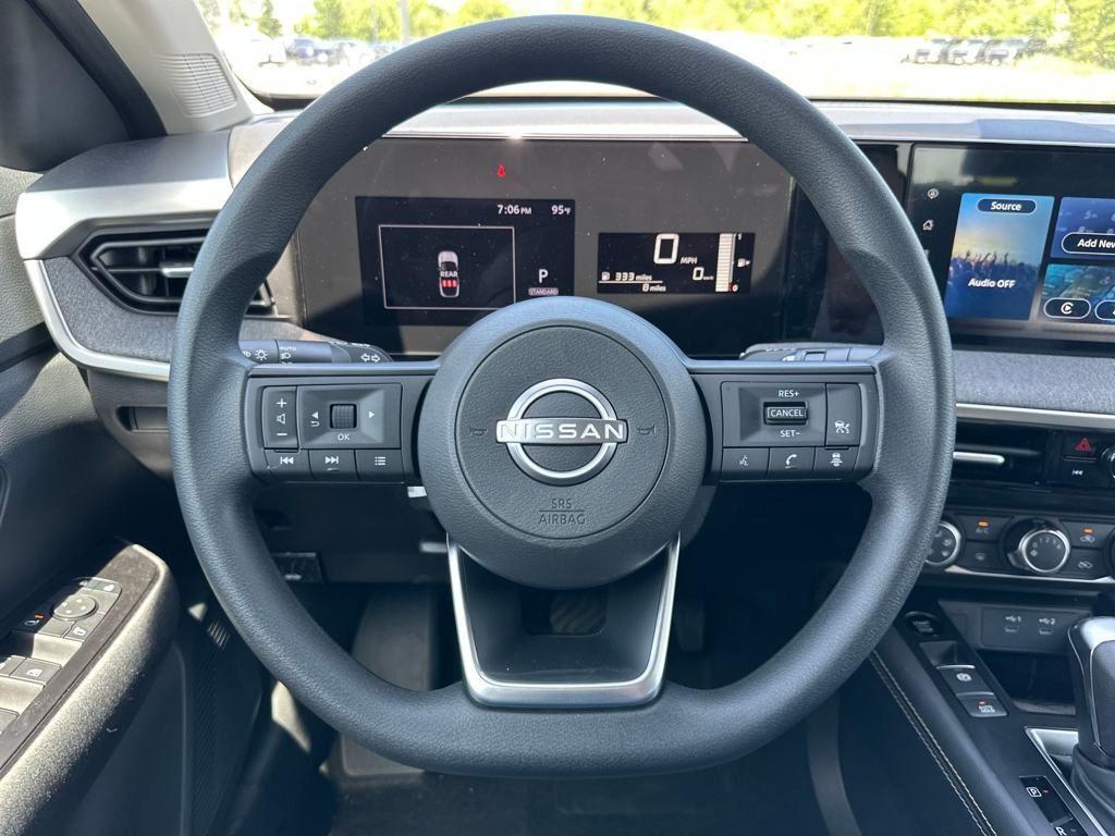 new 2025 Nissan Kicks car, priced at $25,660