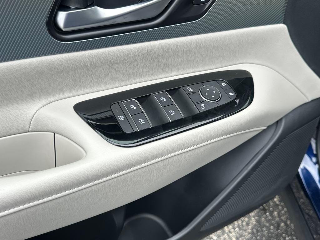 new 2025 Nissan Murano car, priced at $45,715