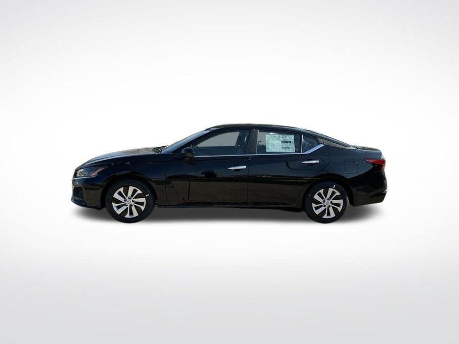 new 2025 Nissan Altima car, priced at $25,983