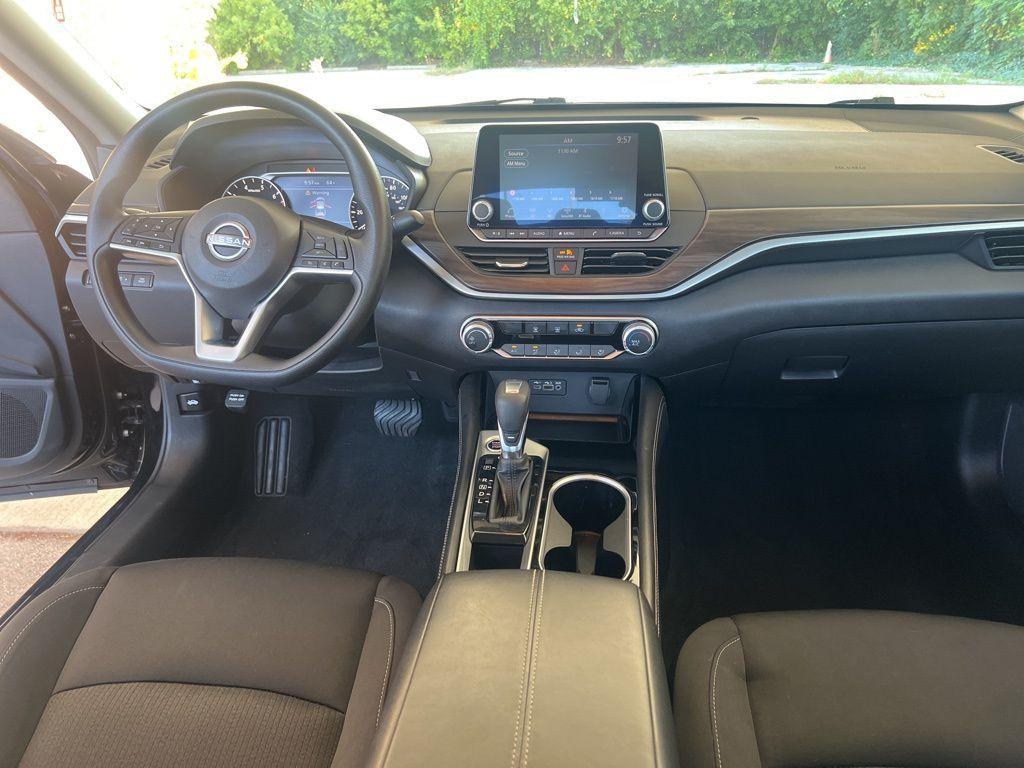 used 2023 Nissan Altima car, priced at $21,876