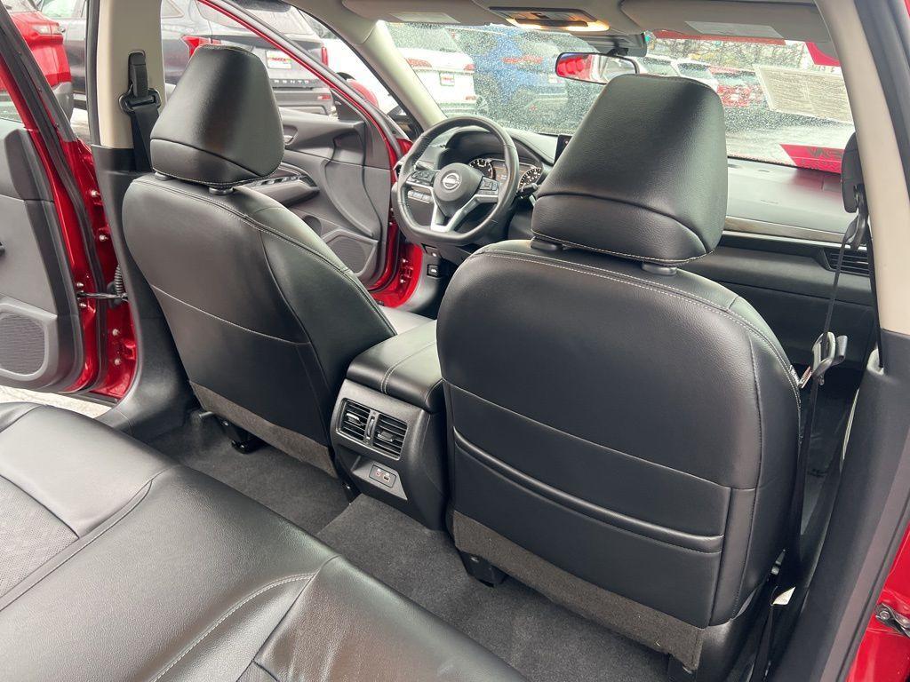 used 2023 Nissan Altima car, priced at $25,999