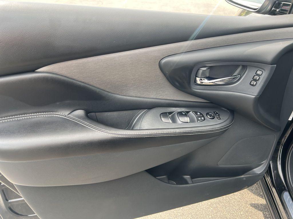 used 2019 Nissan Murano car, priced at $17,999