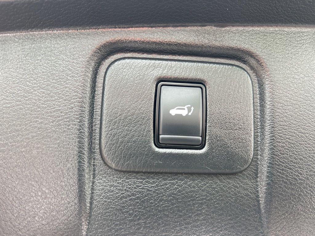 used 2019 Nissan Murano car, priced at $17,999