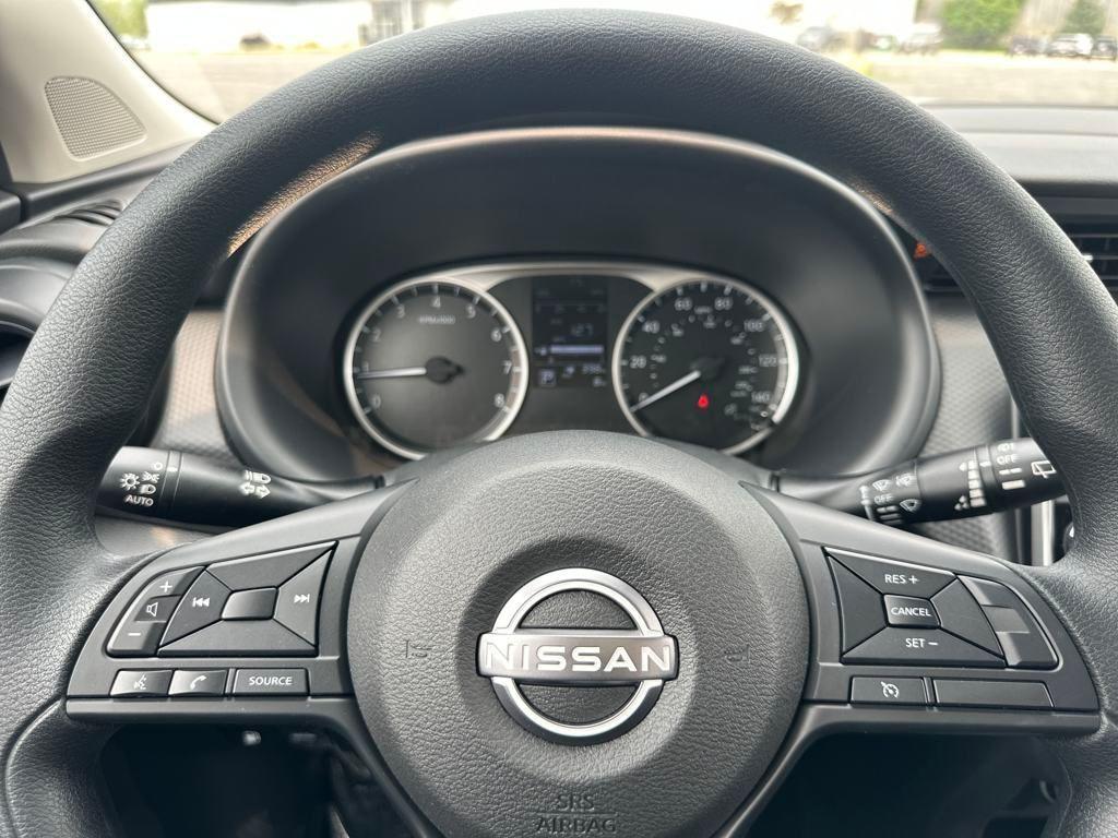 new 2025 Nissan Kicks Play car, priced at $22,362