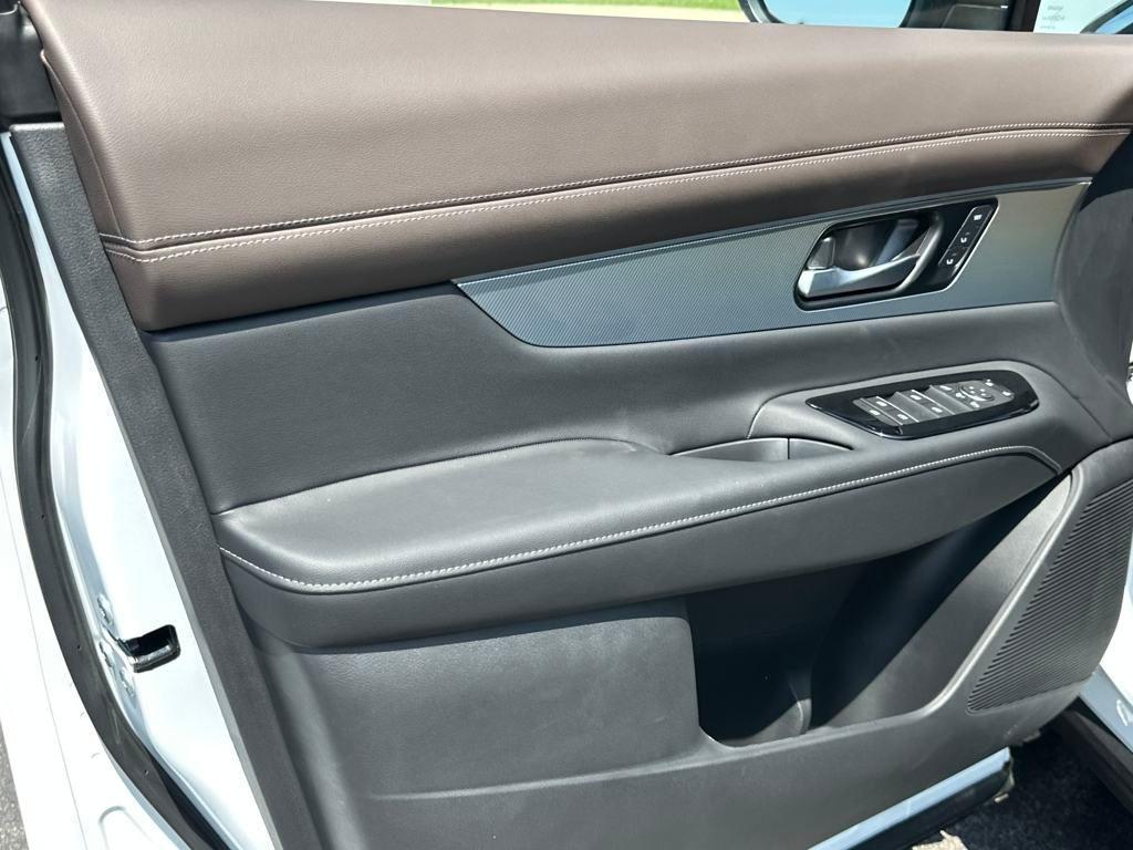 new 2025 Nissan Murano car, priced at $48,571