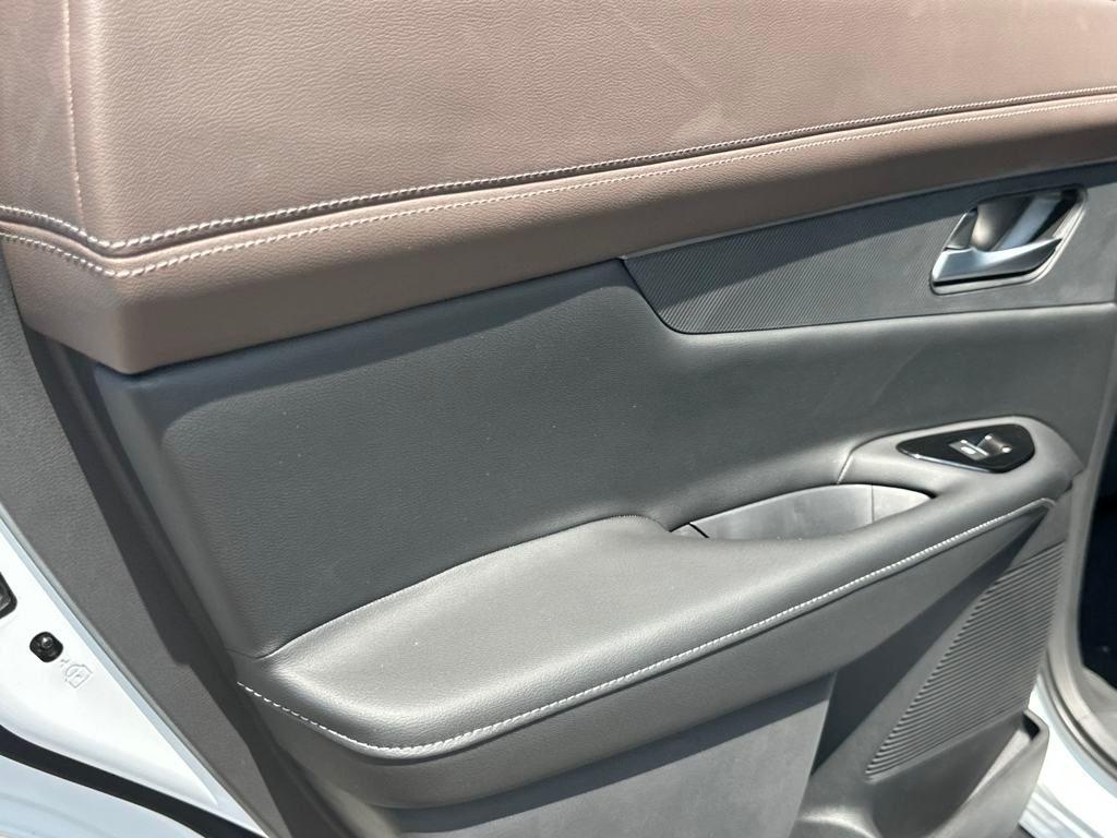 new 2025 Nissan Murano car, priced at $48,571