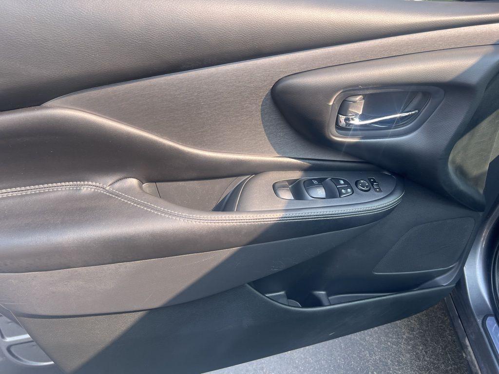 used 2019 Nissan Murano car, priced at $15,999