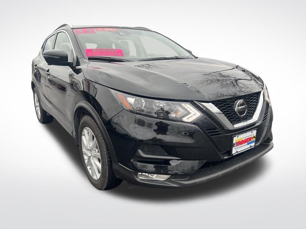 used 2022 Nissan Rogue Sport car, priced at $22,999