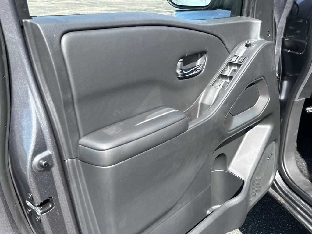 new 2025 Nissan Frontier car, priced at $39,767