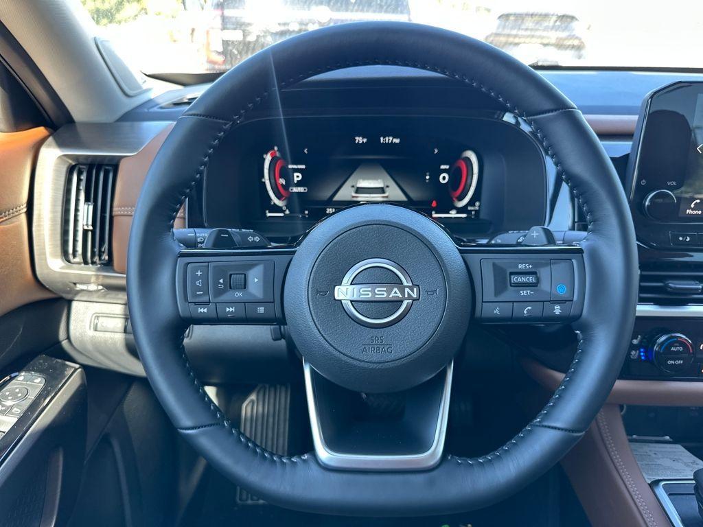 new 2025 Nissan Pathfinder car, priced at $49,451