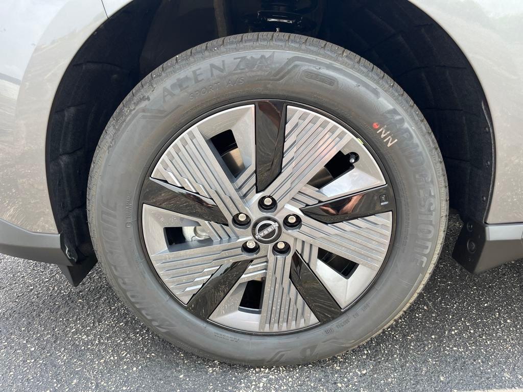 new 2025 Nissan Murano car, priced at $45,651