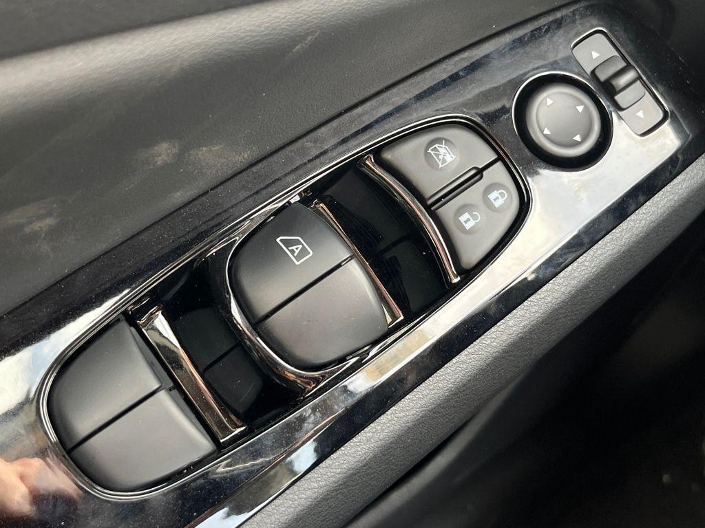 new 2025 Nissan Altima car, priced at $33,213