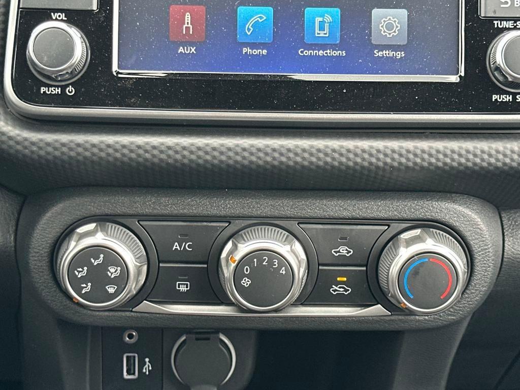 new 2025 Nissan Kicks Play car, priced at $22,362
