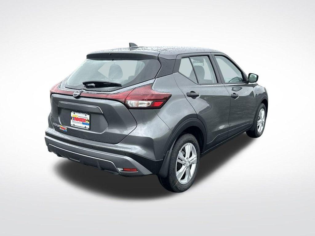new 2025 Nissan Kicks Play car, priced at $22,362
