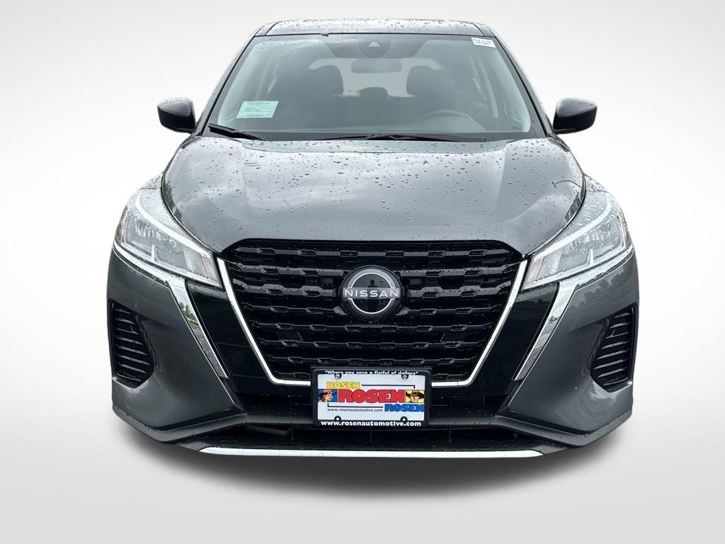 new 2025 Nissan Kicks Play car, priced at $22,362