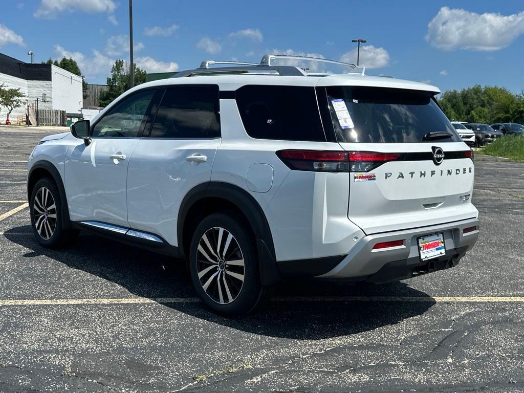 new 2025 Nissan Pathfinder car, priced at $50,285