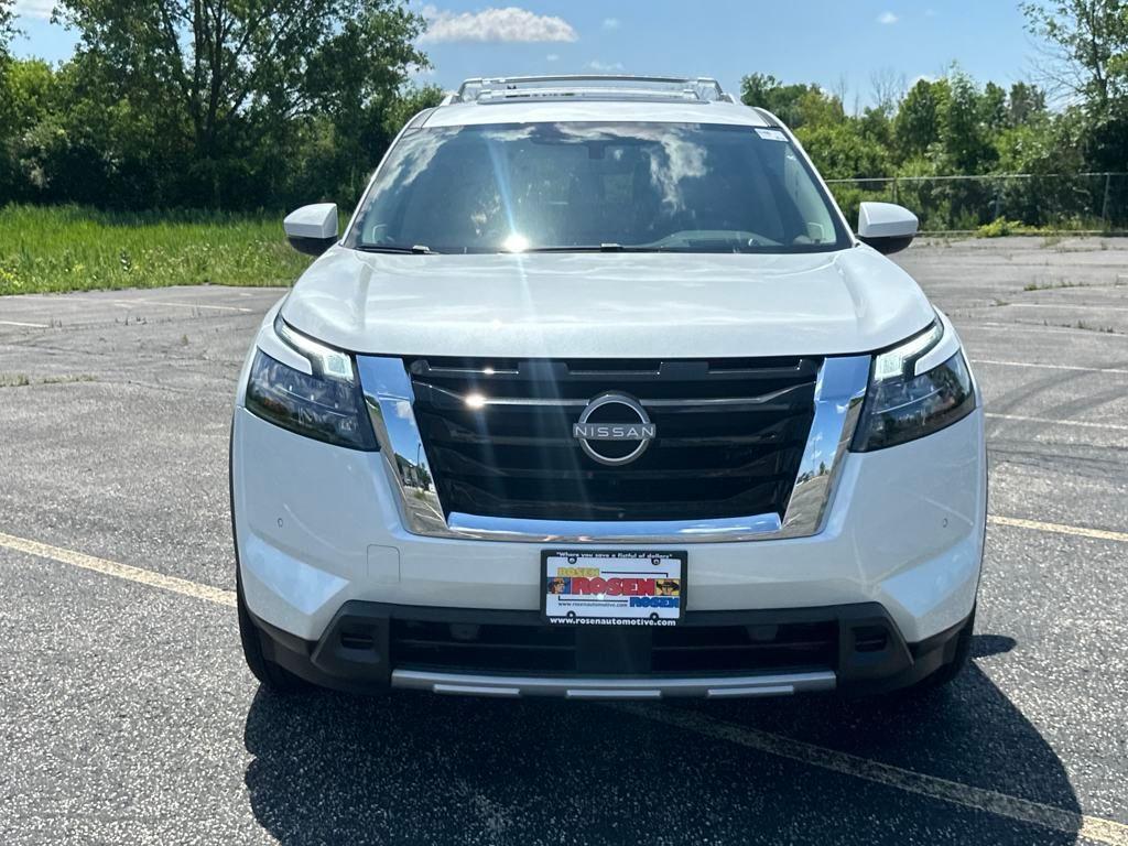 new 2025 Nissan Pathfinder car, priced at $50,285