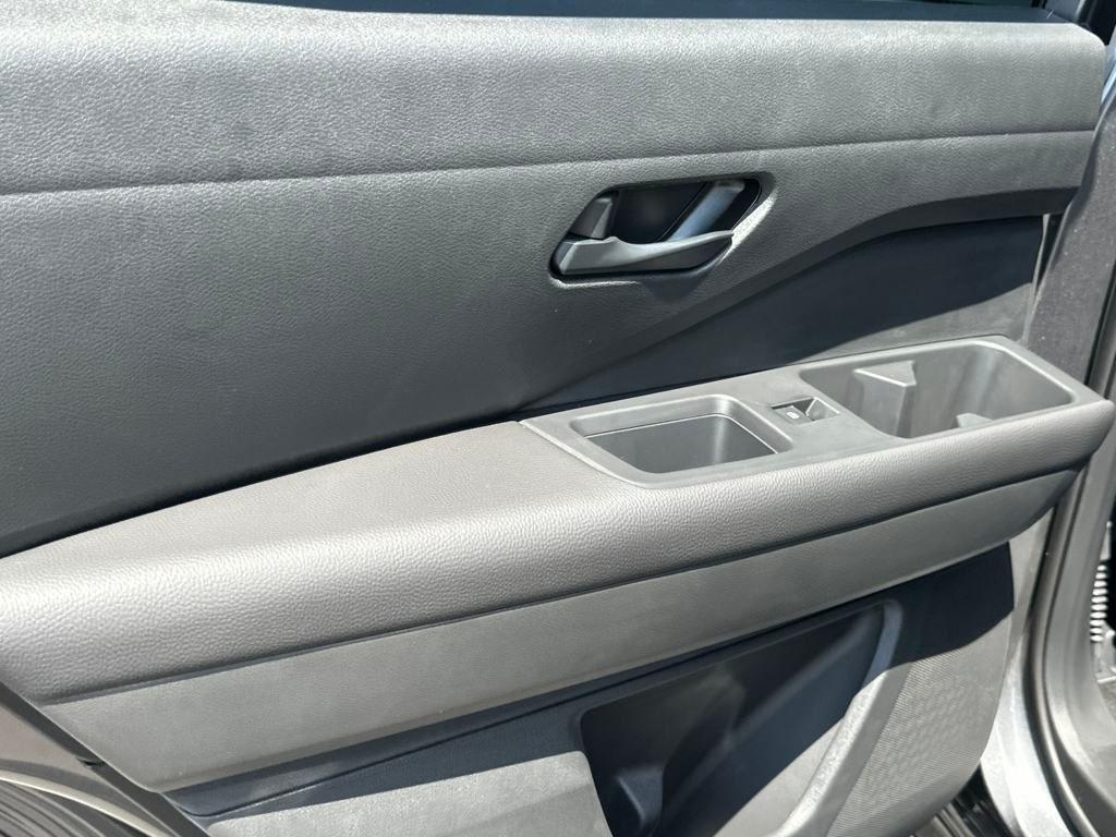 new 2025 Nissan Pathfinder car, priced at $42,873