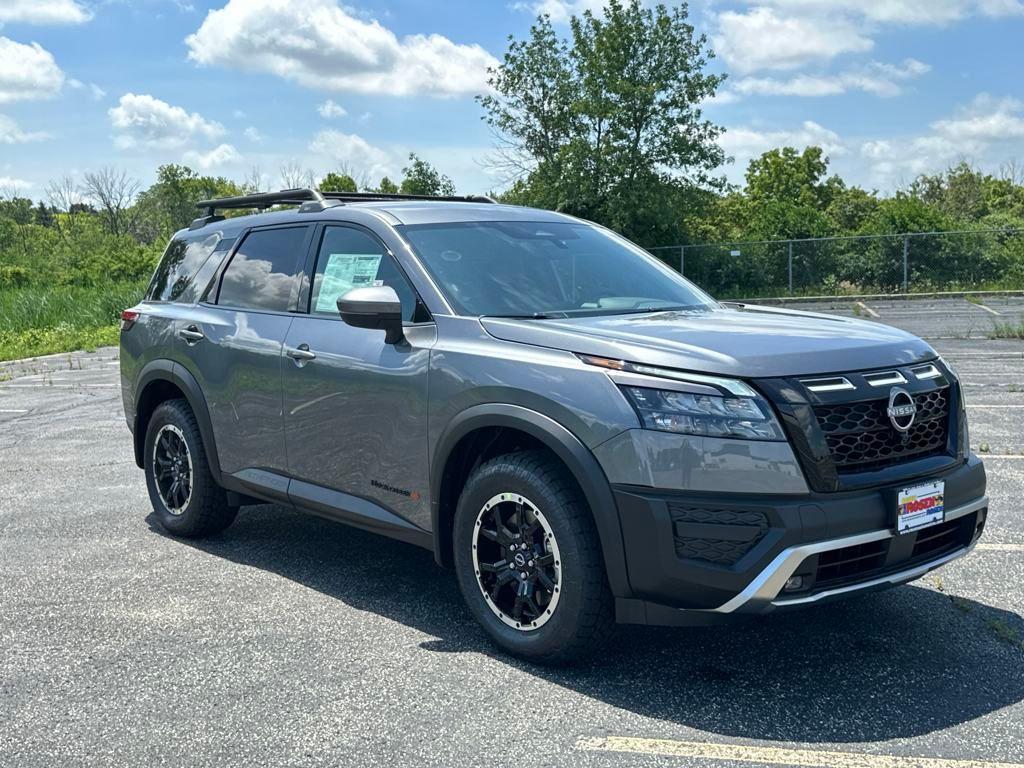 new 2025 Nissan Pathfinder car, priced at $42,873