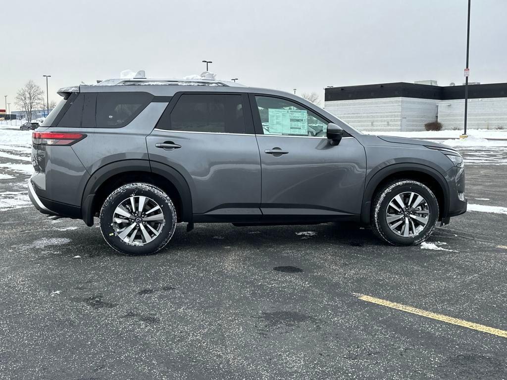 new 2025 Nissan Pathfinder car, priced at $42,540
