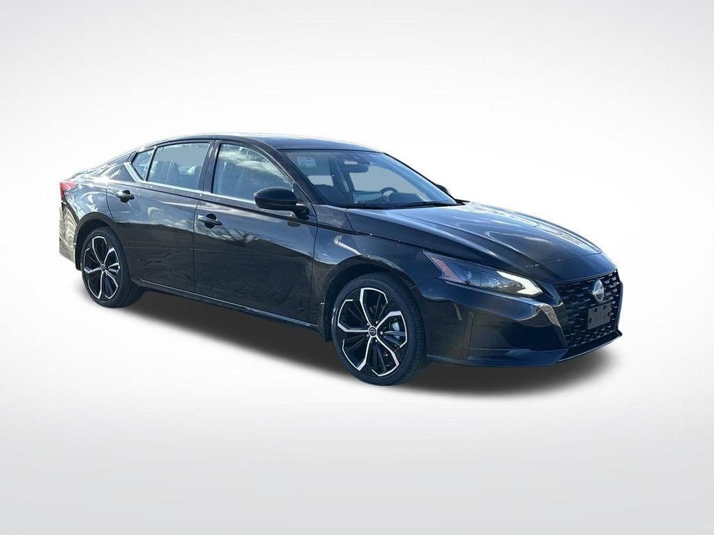 new 2025 Nissan Altima car, priced at $31,096