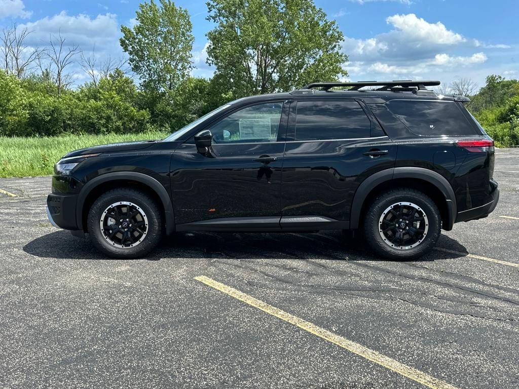 new 2025 Nissan Pathfinder car, priced at $42,873