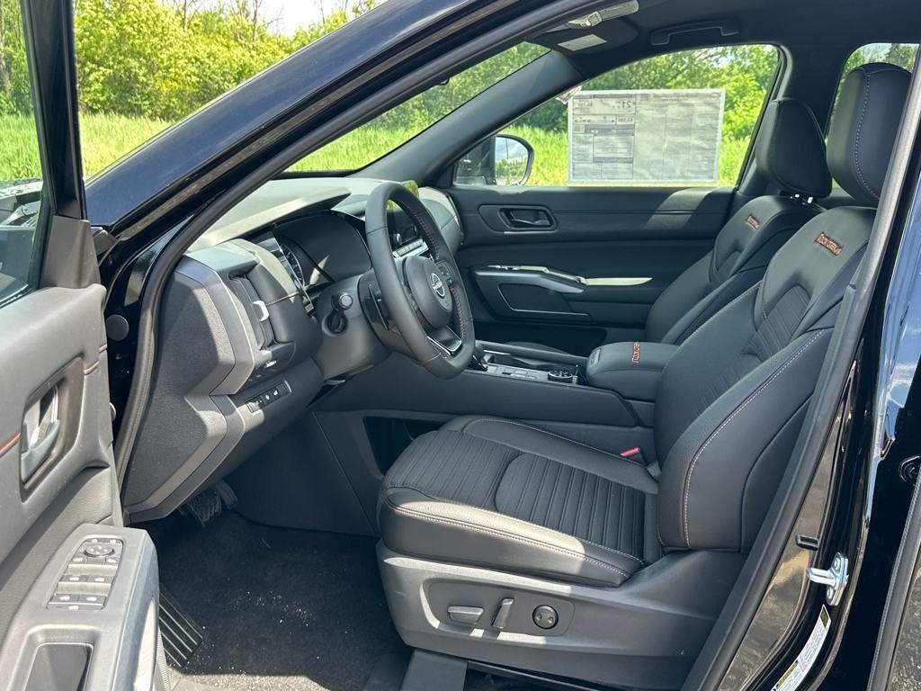 new 2025 Nissan Pathfinder car, priced at $42,873