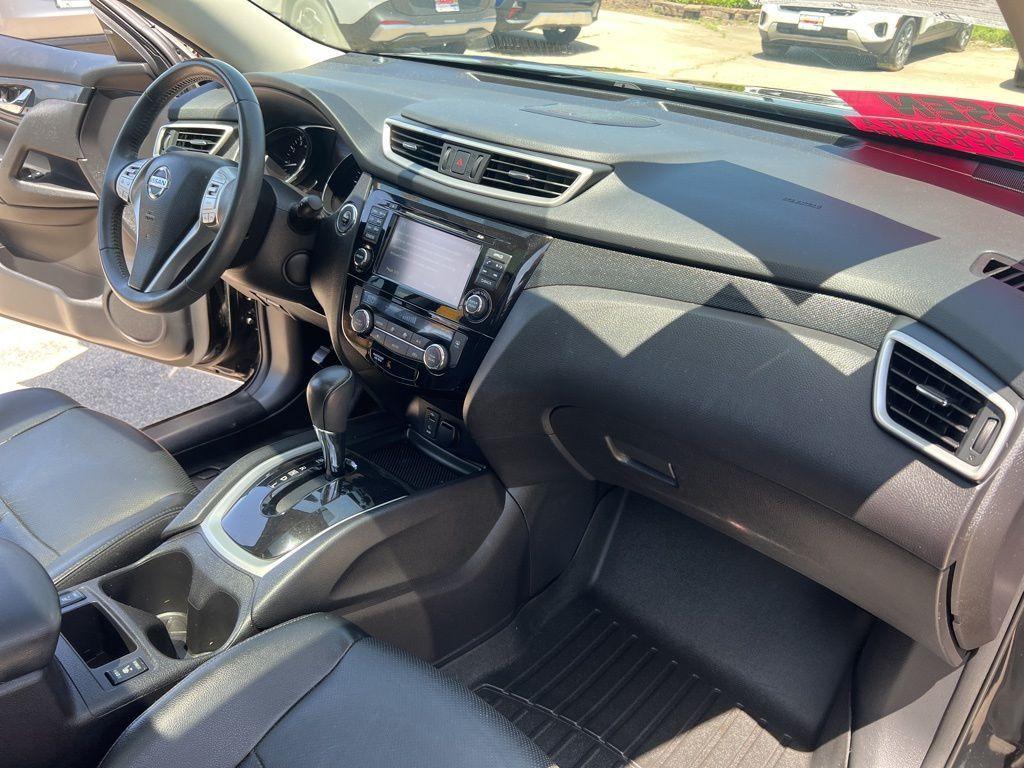 used 2016 Nissan Rogue car, priced at $15,999