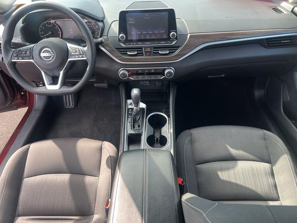 used 2023 Nissan Altima car, priced at $21,137