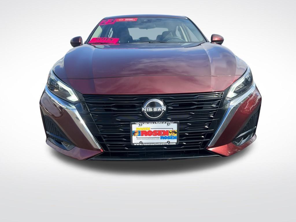 used 2023 Nissan Altima car, priced at $21,137