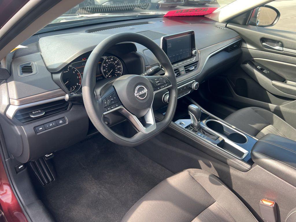 used 2023 Nissan Altima car, priced at $21,137