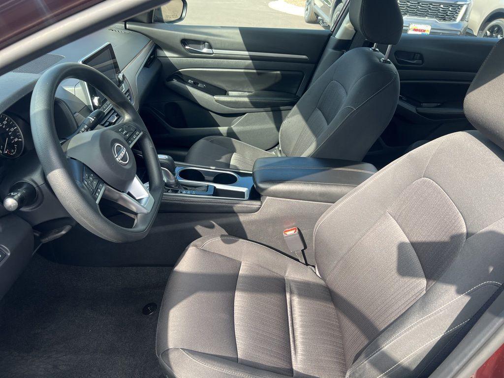 used 2023 Nissan Altima car, priced at $21,137
