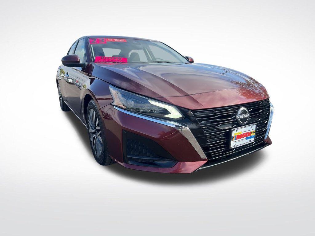 used 2023 Nissan Altima car, priced at $21,137