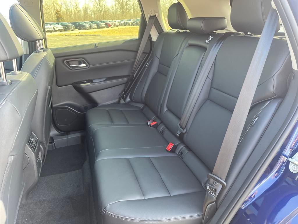 new 2025 Nissan Rogue car, priced at $40,254
