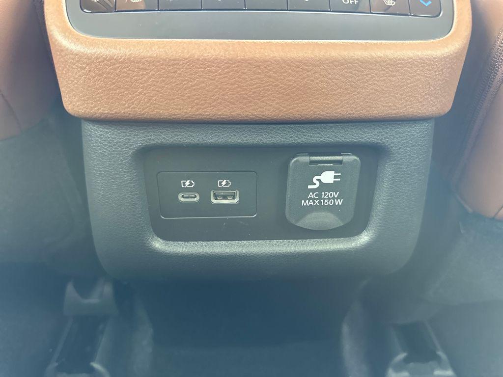 new 2025 Nissan Pathfinder car, priced at $49,422