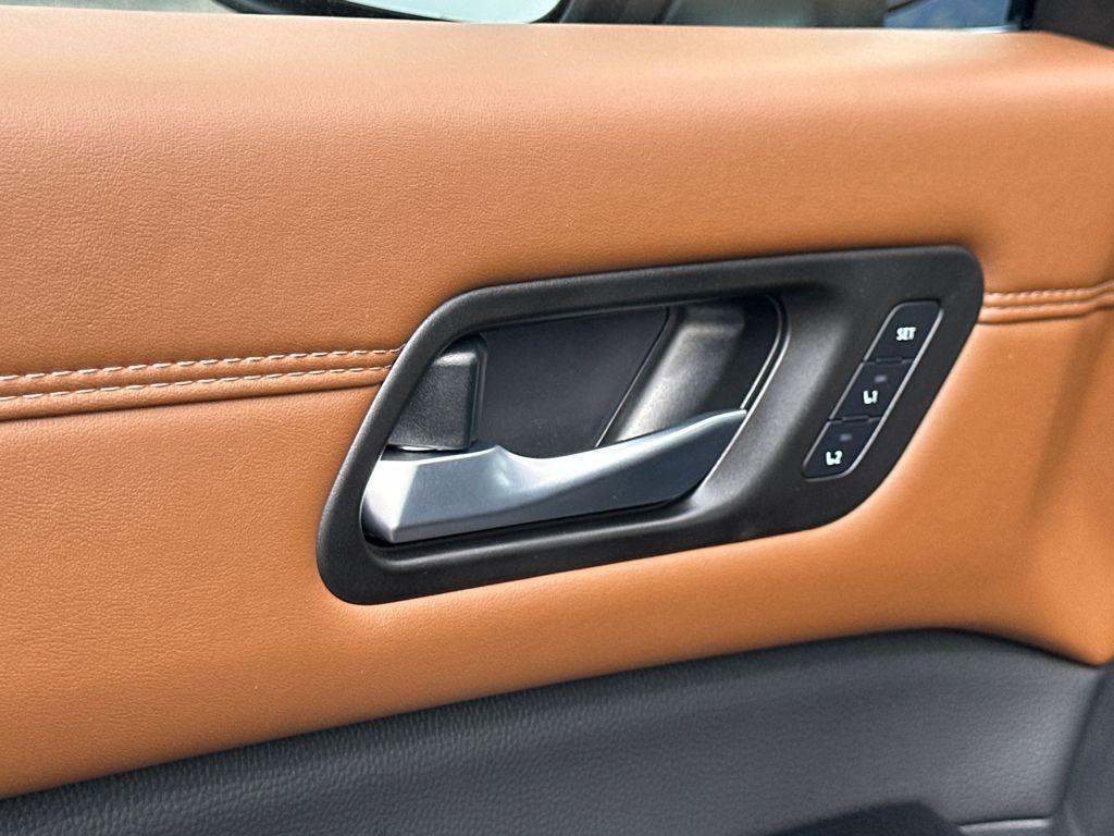 new 2025 Nissan Pathfinder car, priced at $49,422