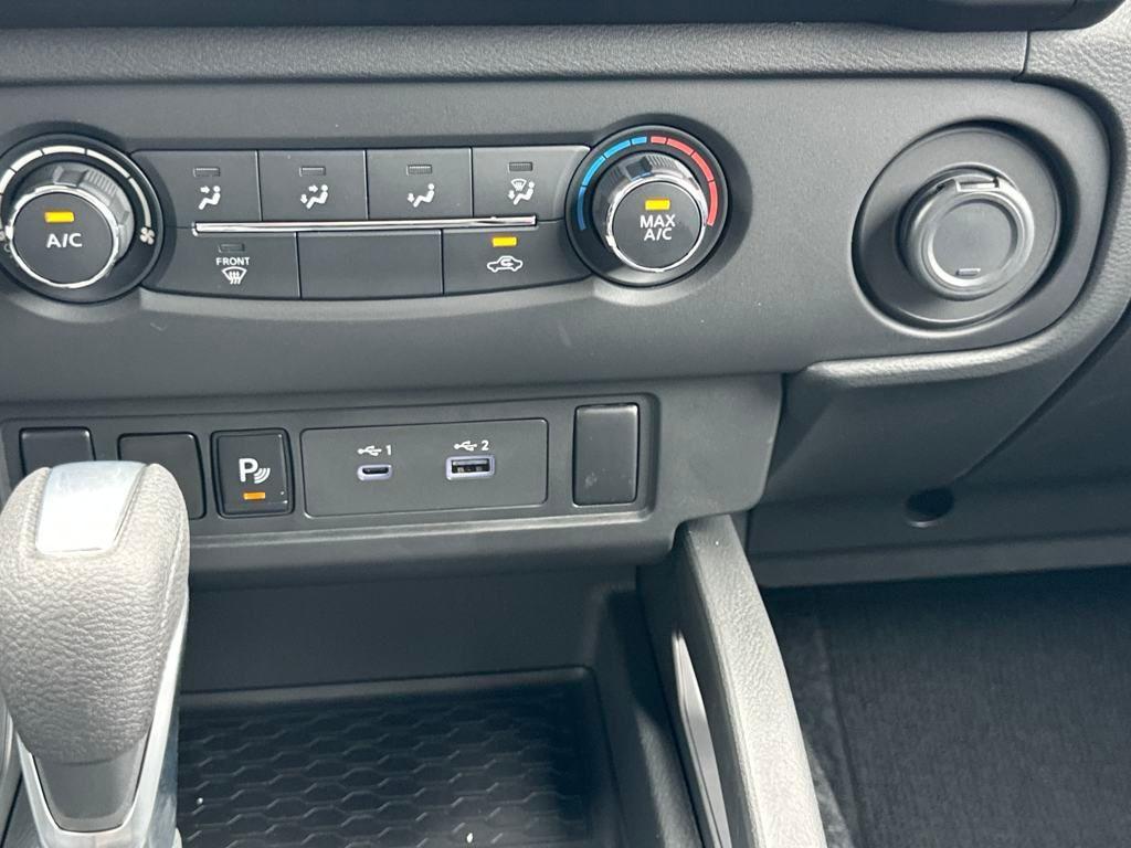 new 2025 Nissan Frontier car, priced at $33,480