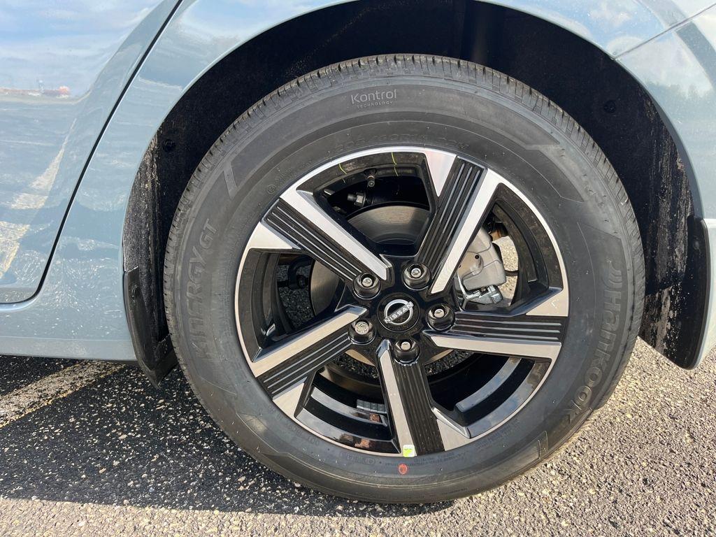 new 2025 Nissan Sentra car, priced at $21,567