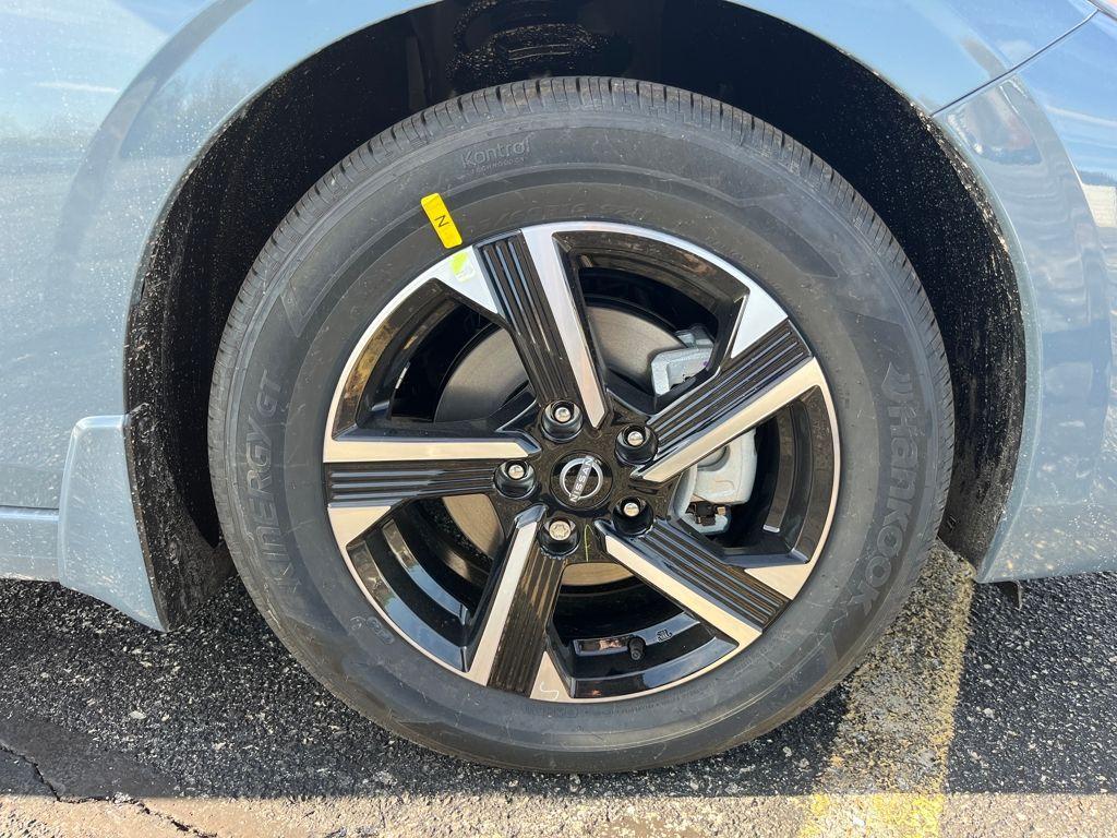 new 2025 Nissan Sentra car, priced at $21,567