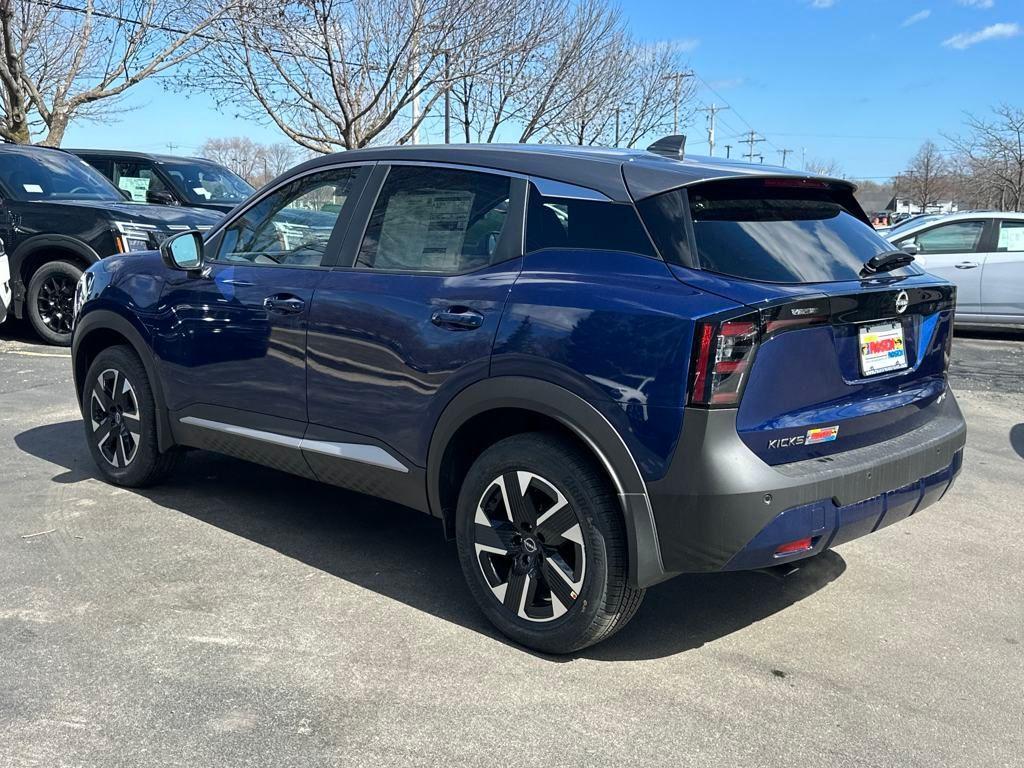 new 2025 Nissan Kicks car, priced at $27,379