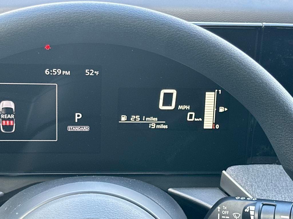 new 2025 Nissan Kicks car, priced at $27,079
