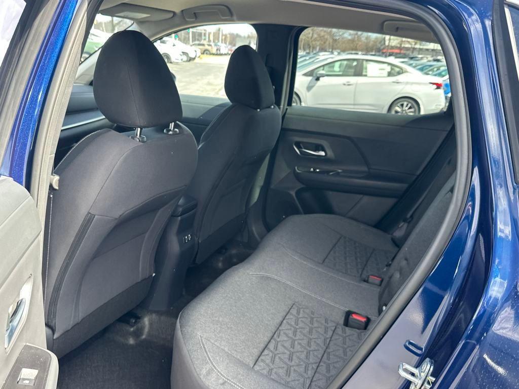 new 2025 Nissan Kicks car, priced at $27,079