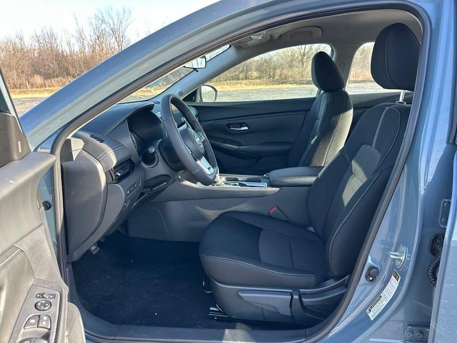 new 2025 Nissan Sentra car, priced at $24,528