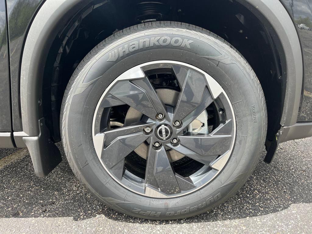 new 2025 Nissan Rogue car, priced at $32,130