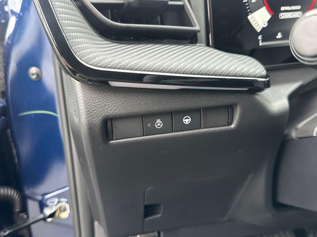 new 2025 Nissan Kicks car, priced at $29,506