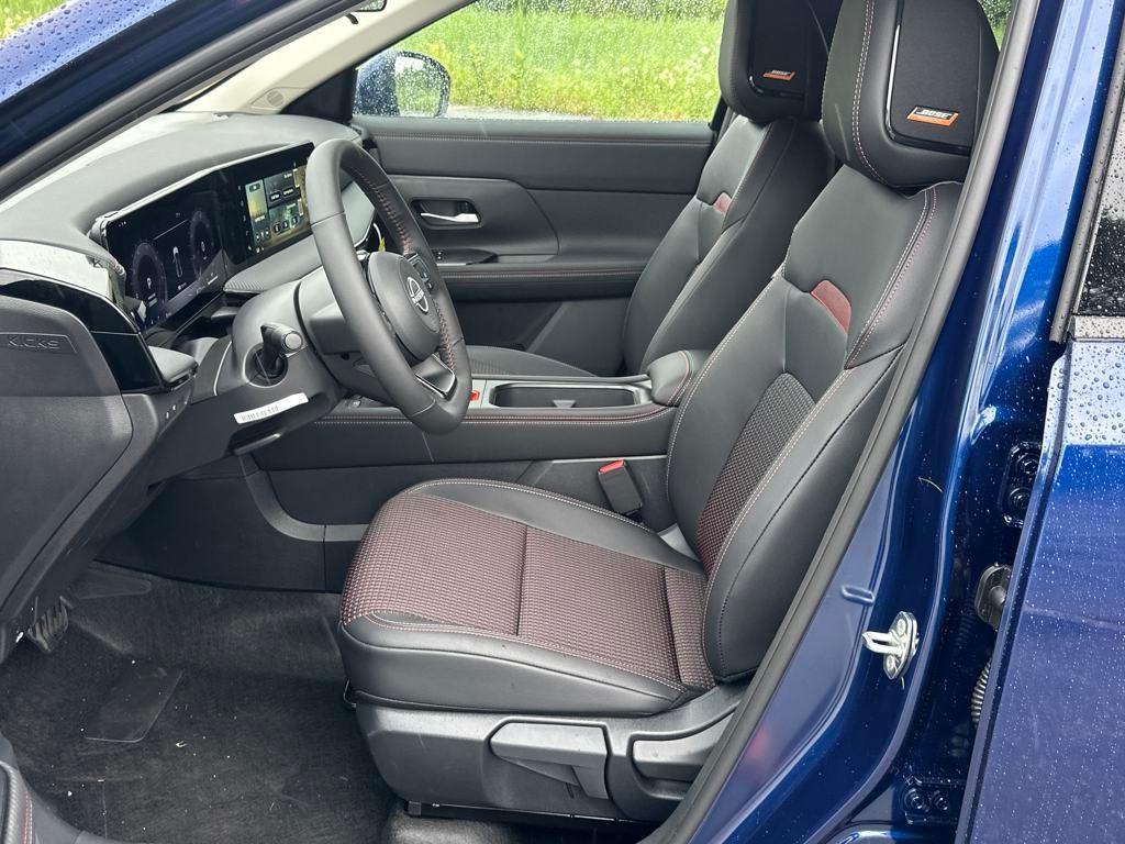new 2025 Nissan Kicks car, priced at $29,506