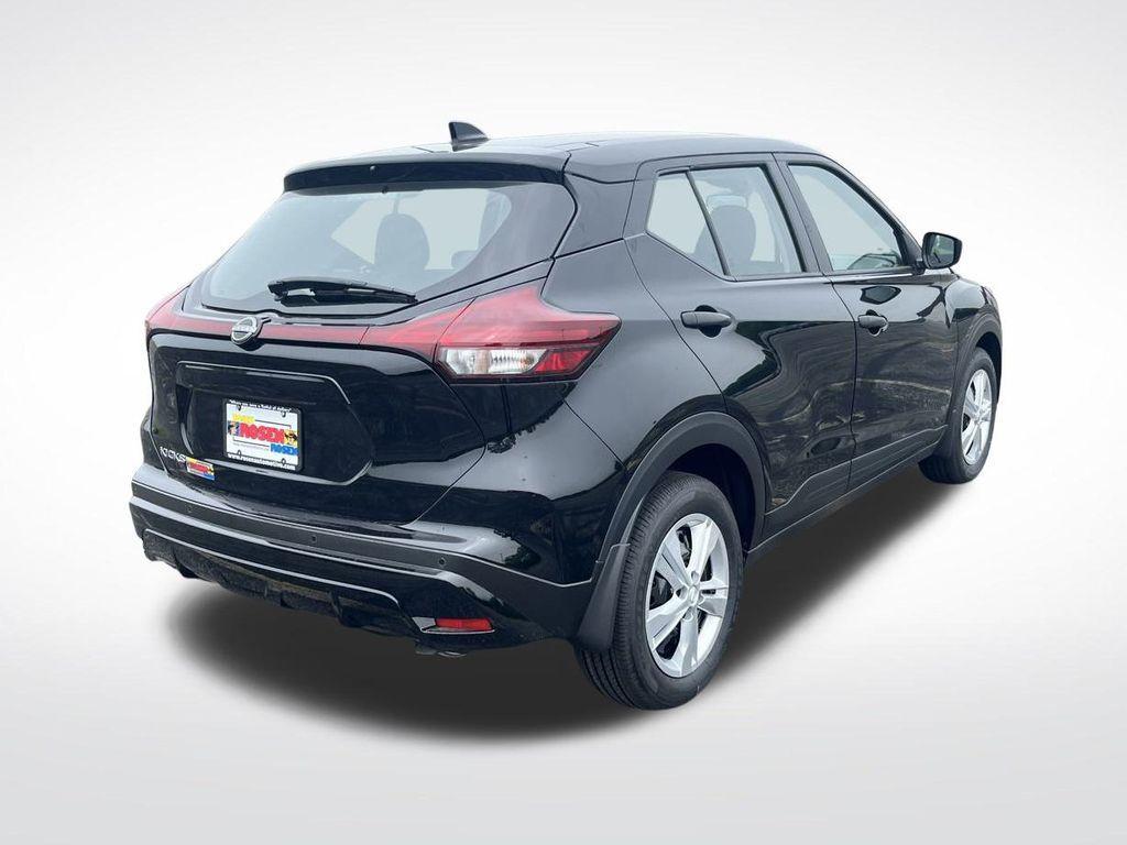 new 2025 Nissan Kicks Play car, priced at $22,057