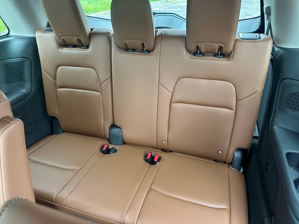 new 2025 Nissan Pathfinder car, priced at $49,885